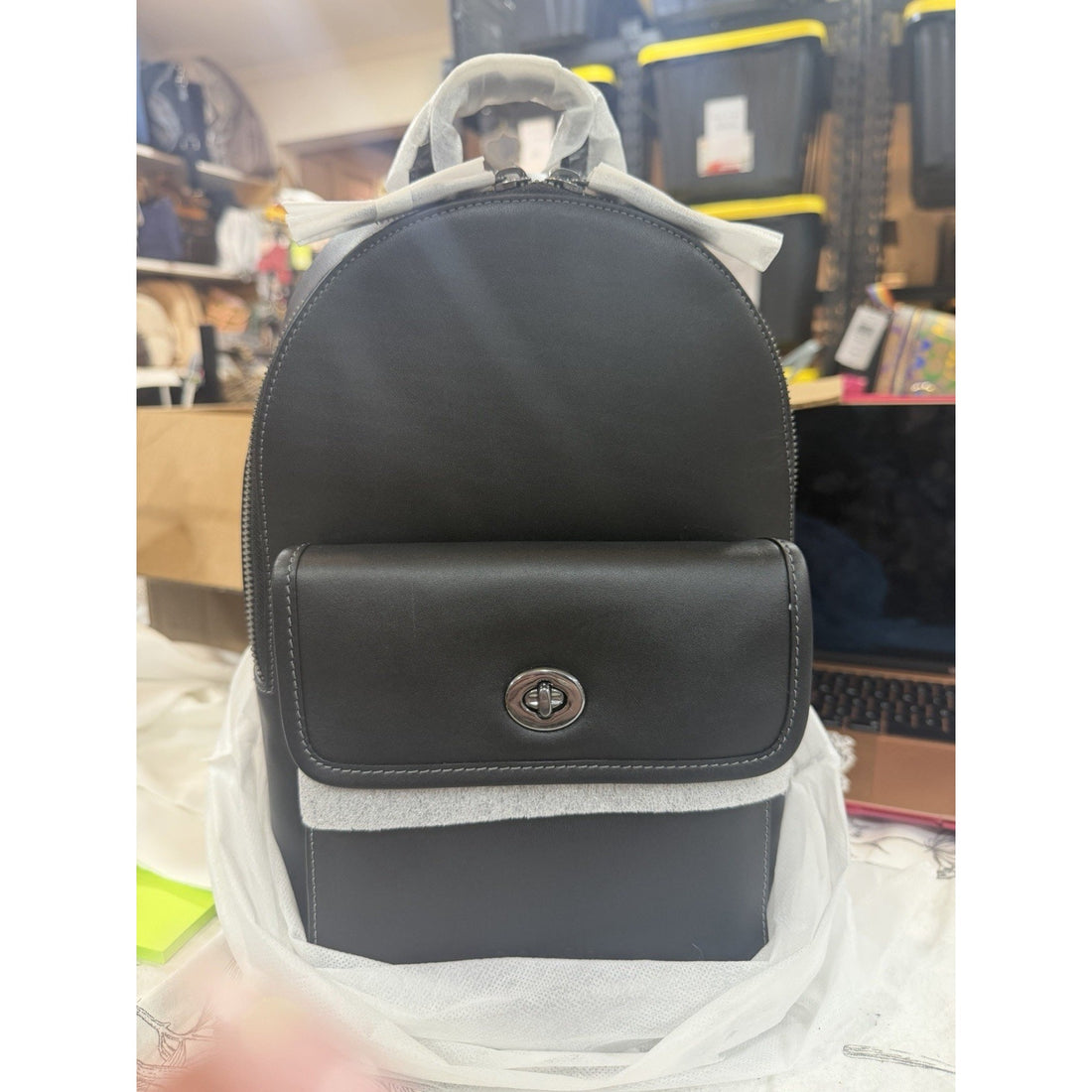 B3-007 Coach Small Turnlock Sling Pack Black Leather Gunmetal Hardware (CAJ72)
