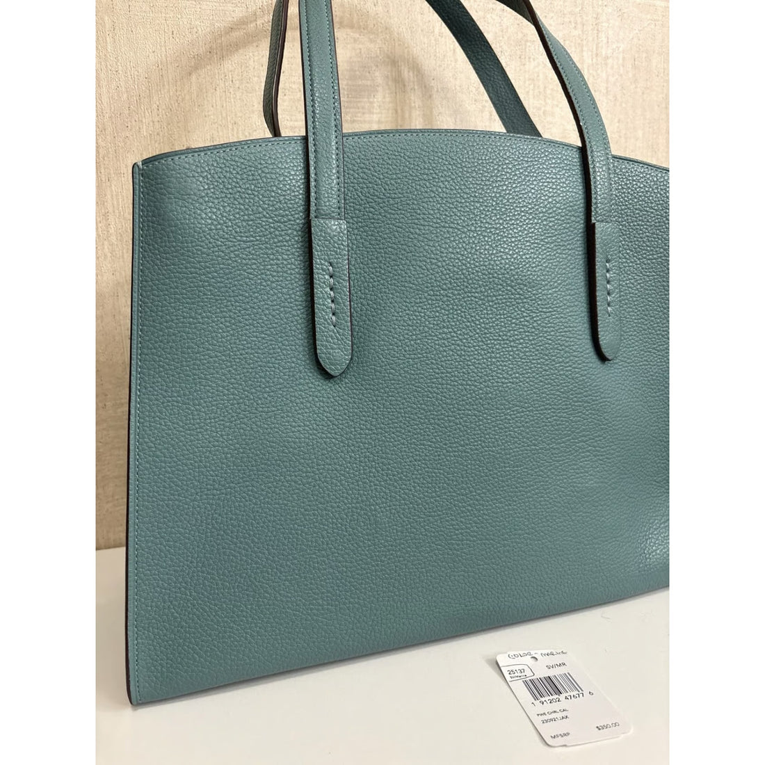 B6-006 NWT Coach Avenue Carryall in Metallic Green Leather