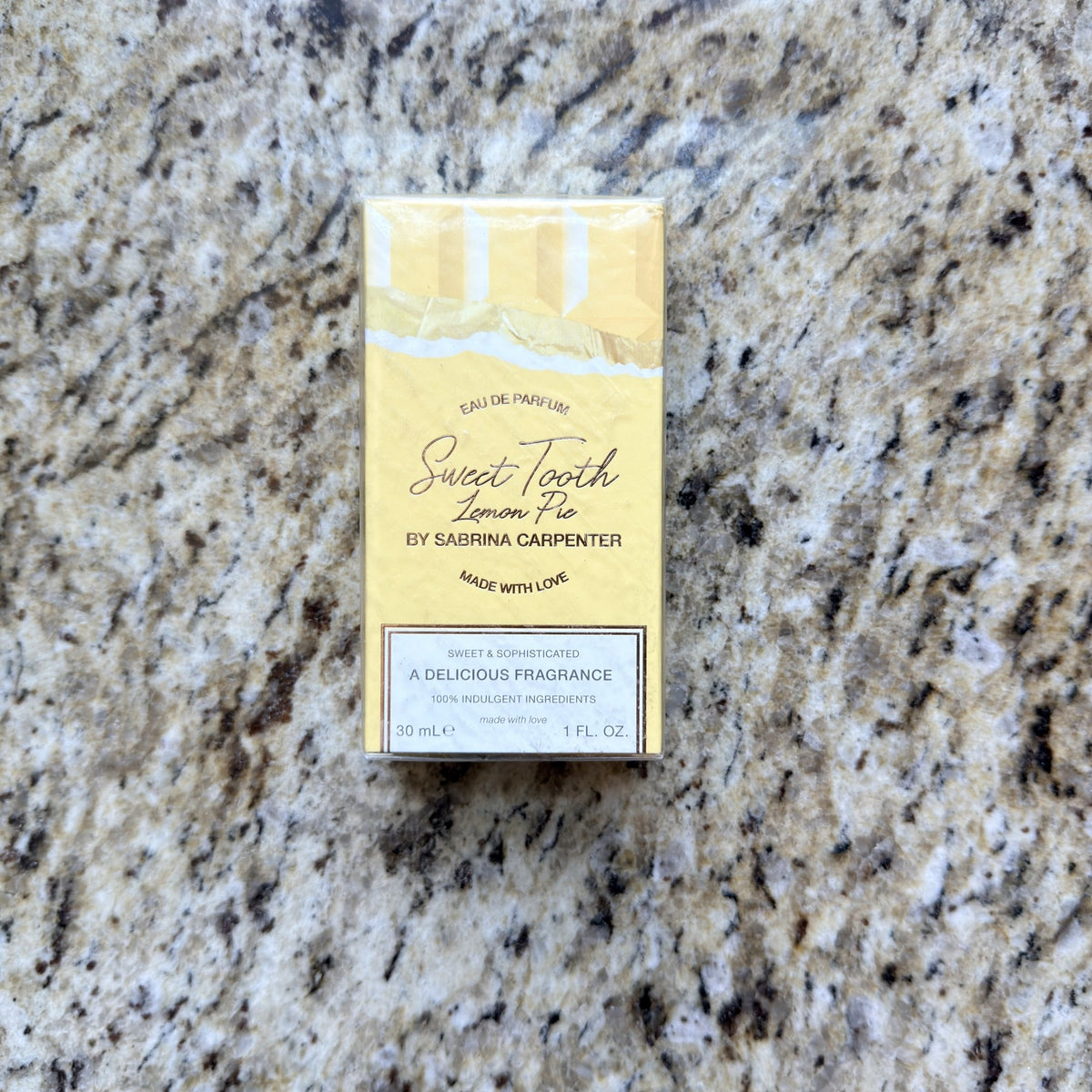 Sabrina Carpenter Sweet Tooth Lemon Pie sealed box front 30 ml