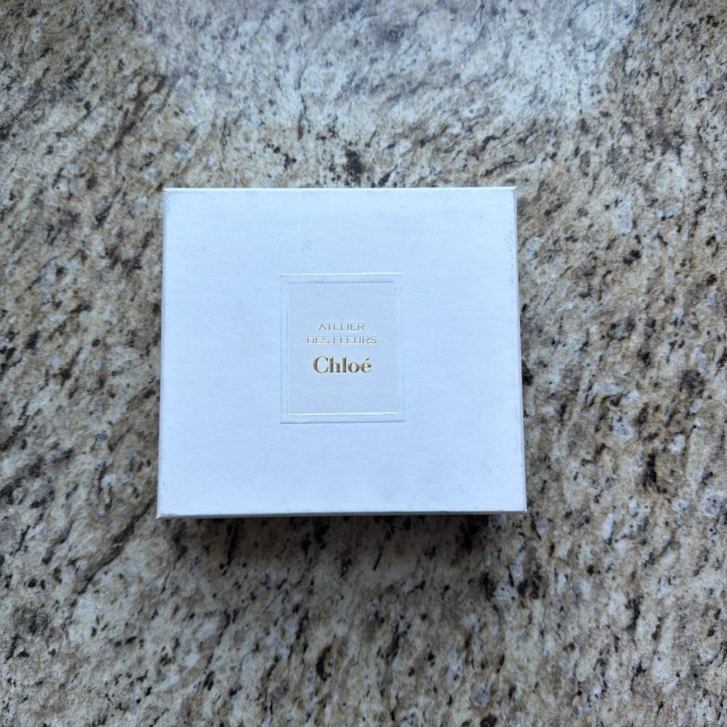 Chloé Atelier des Fleurs gift box lid