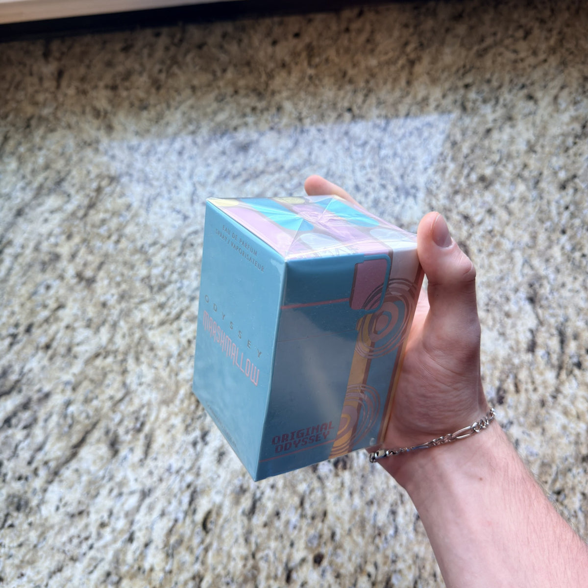 Odyssey Marshmallow sealed box side