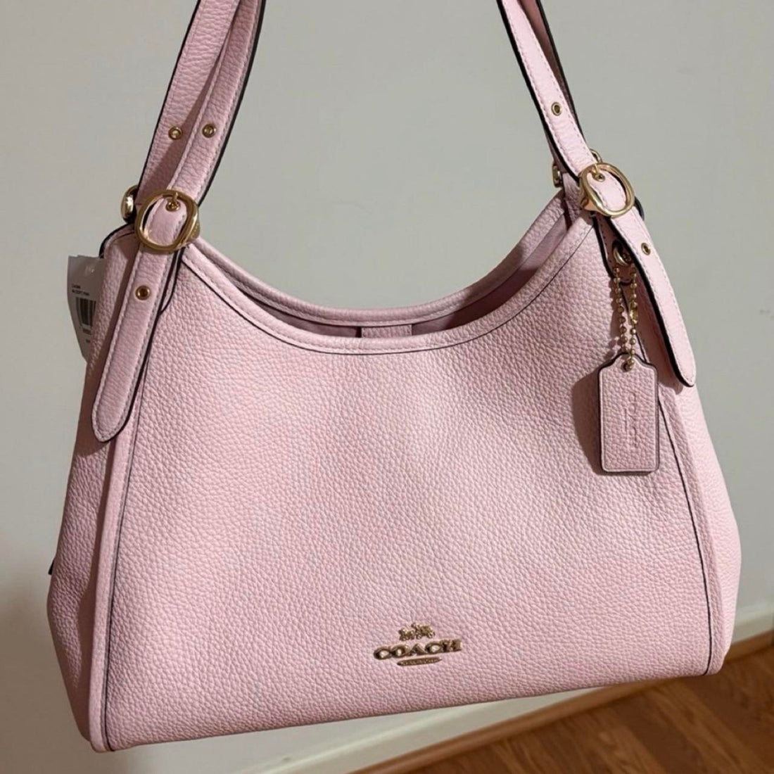 B18-007 NWT Coach Erin Bag, CAQ86