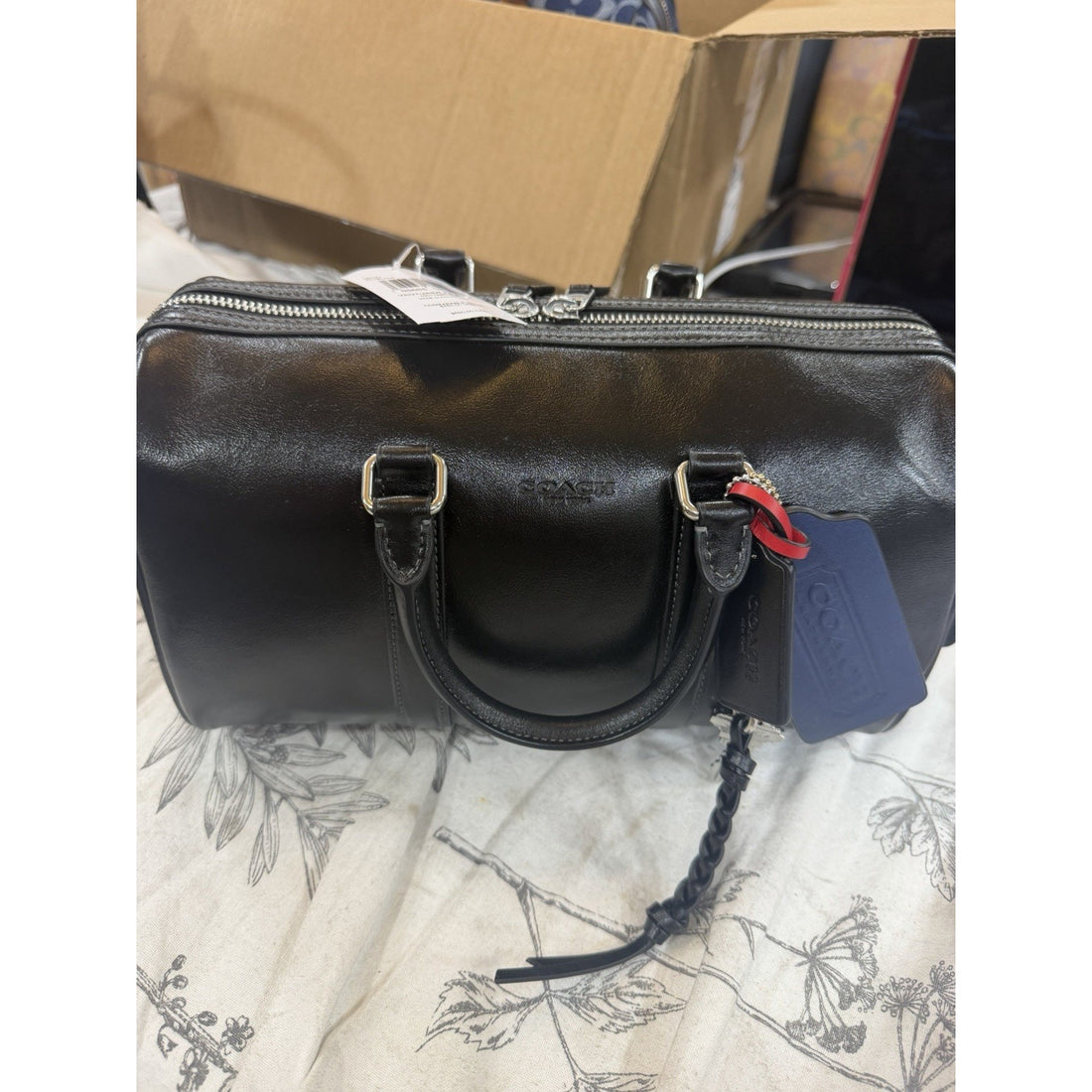 B3-009 Coach Venturer Duffle Bag 27 with Key Charm NWT Black