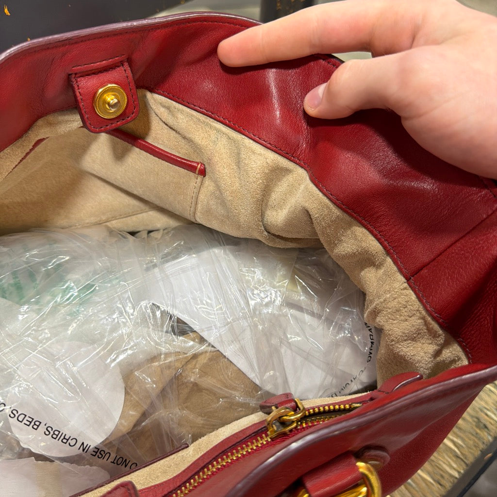 Interior snap and compartments
