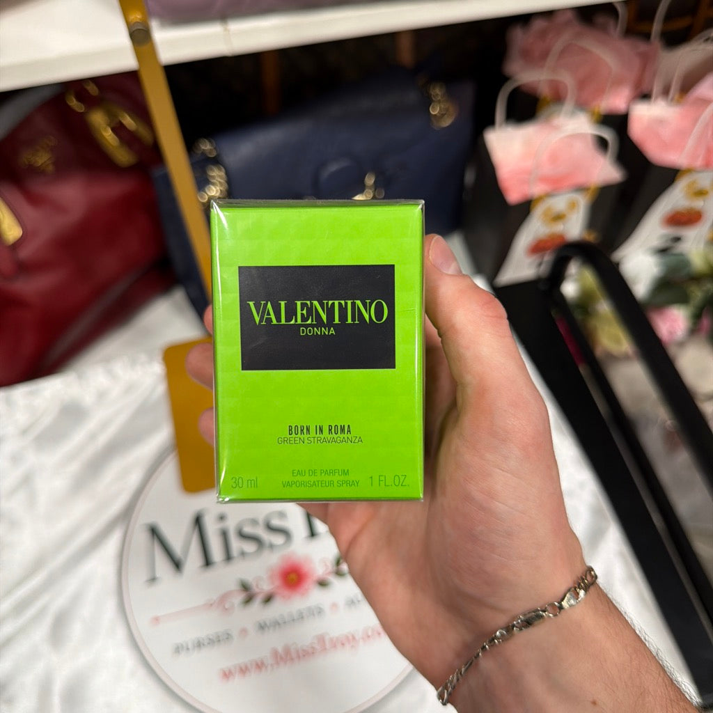 Valentino Donna Born in Roma Green Stravaganza 30ml sealed box front